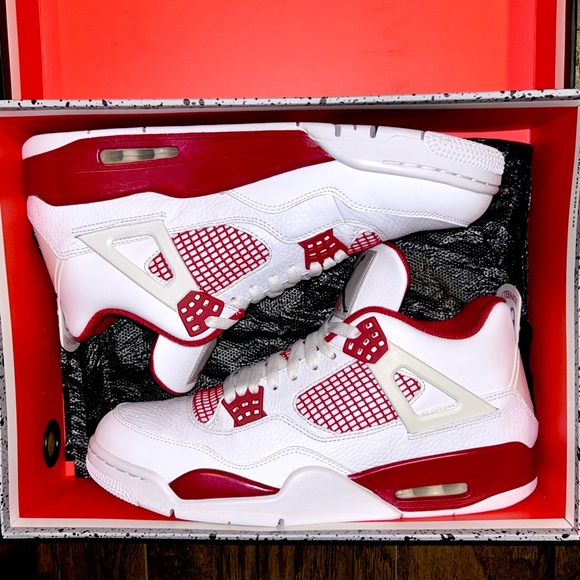 Jordan 4 Retro “Alternate 89” - Picture 1 of 16